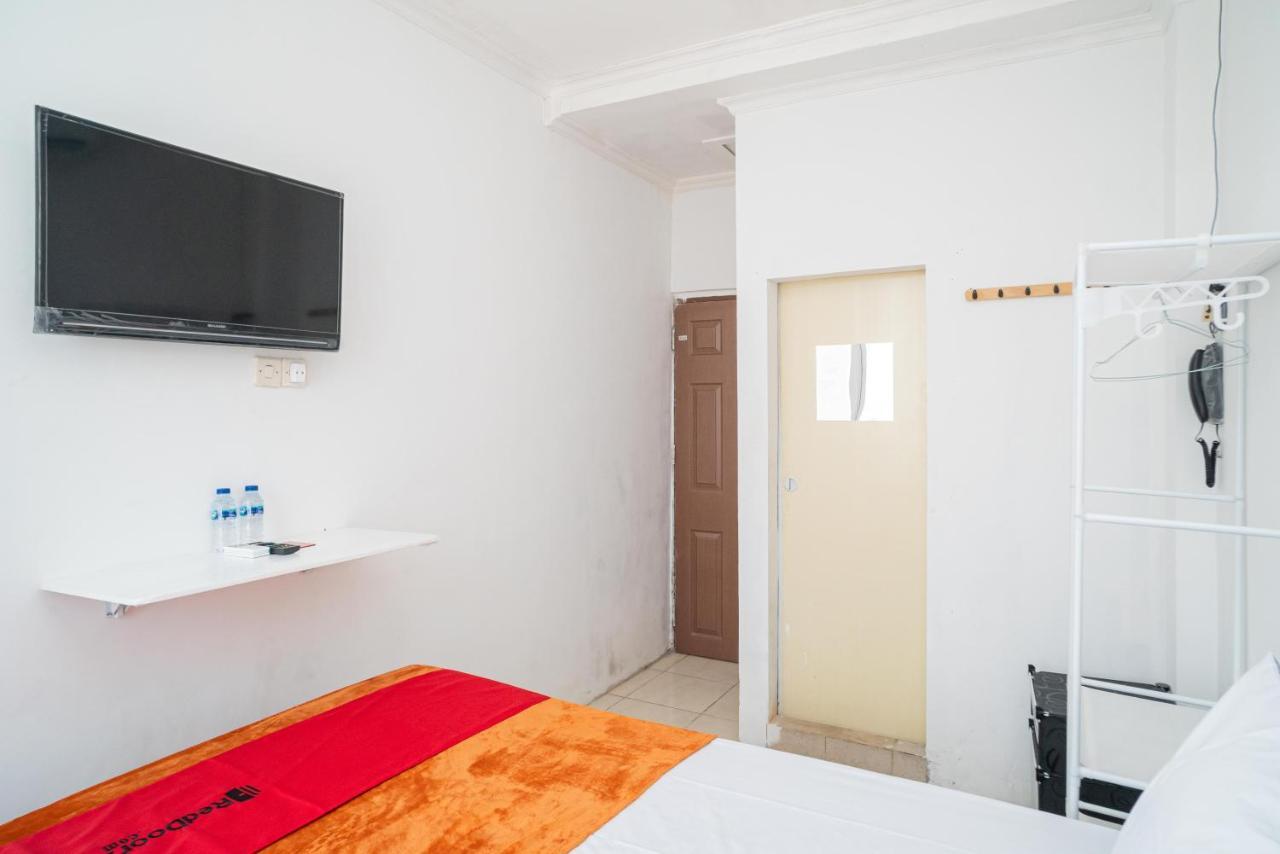 Reddoorz @ Aralia Harapan Indah Hotel Pulokendal Exterior photo