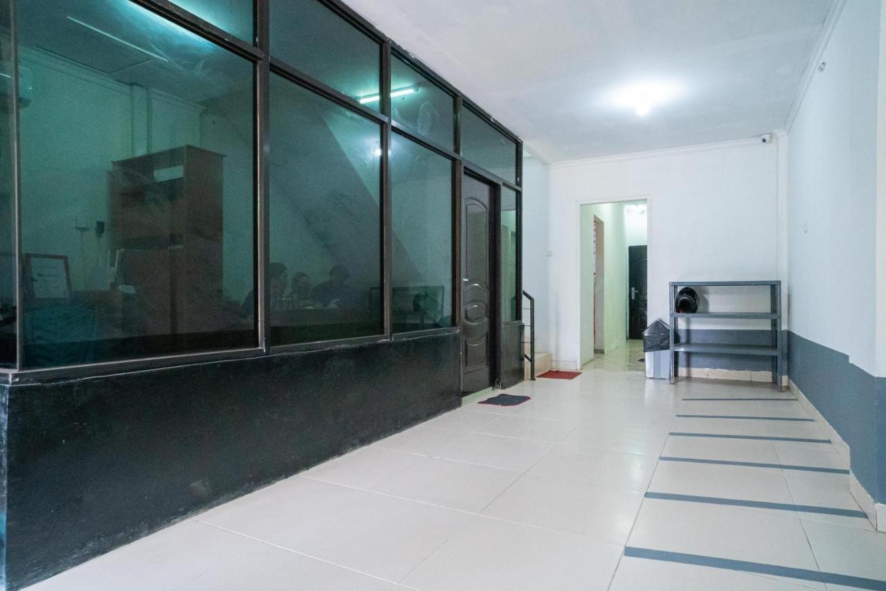 Reddoorz @ Aralia Harapan Indah Hotel Pulokendal Exterior photo