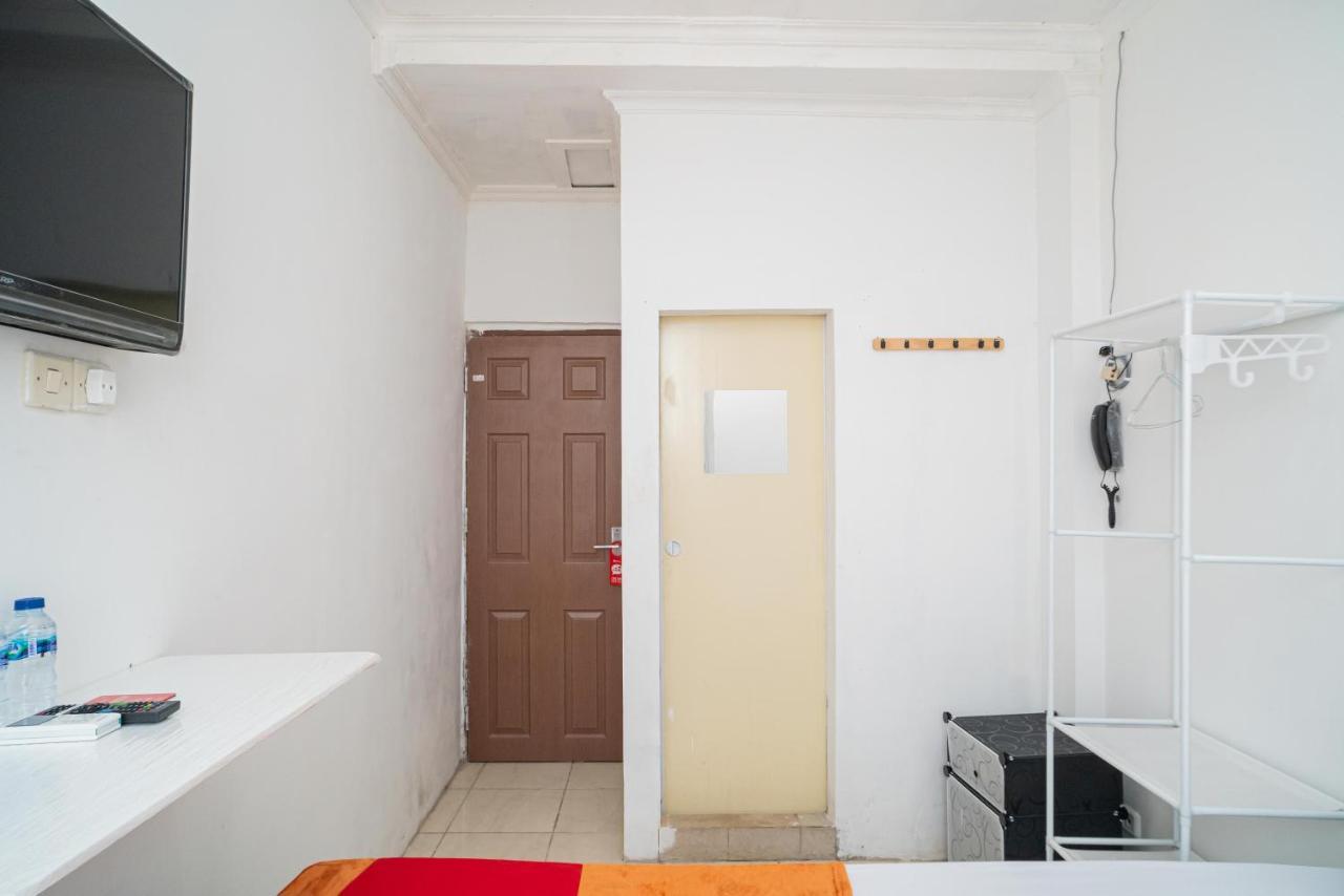 Reddoorz @ Aralia Harapan Indah Hotel Pulokendal Exterior photo